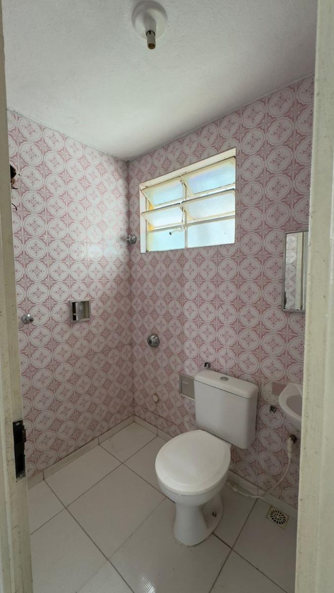 Casa, Fernão Dias, 3 Quartos, 0 Vaga, 1 Suíte