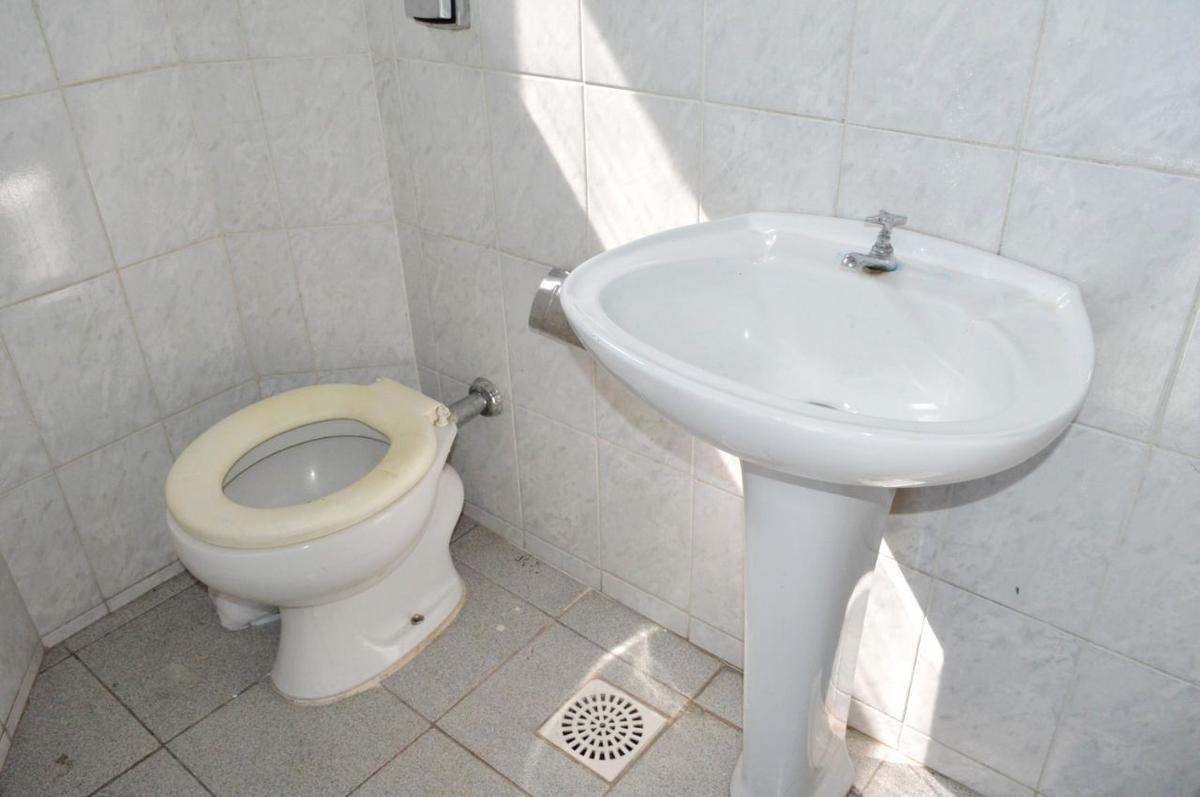 Sala, Venda Nova, 0 Quarto, 0 Vaga