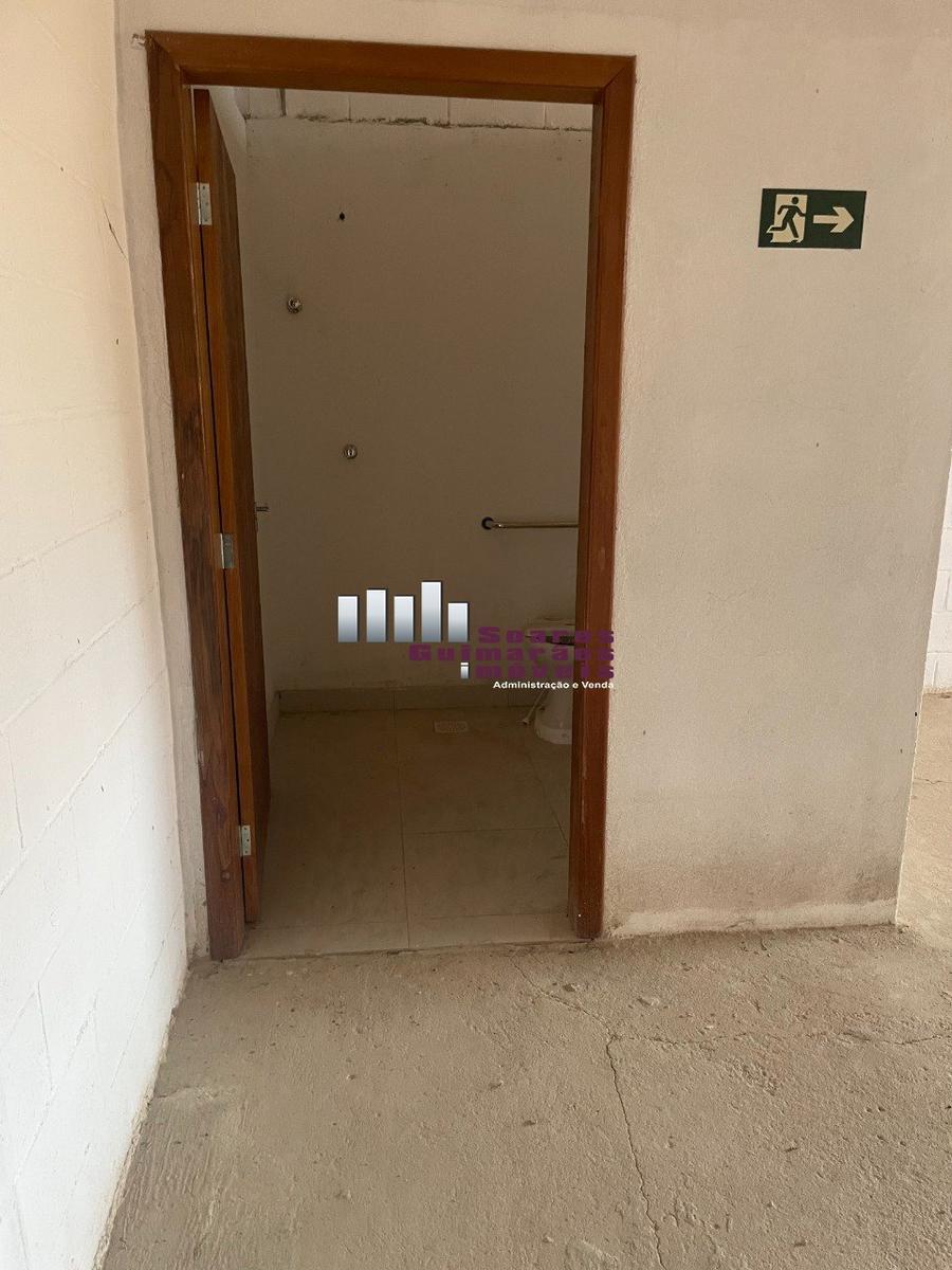 Galpão, Sagrada Família, 0 Quarto, 0 Vaga