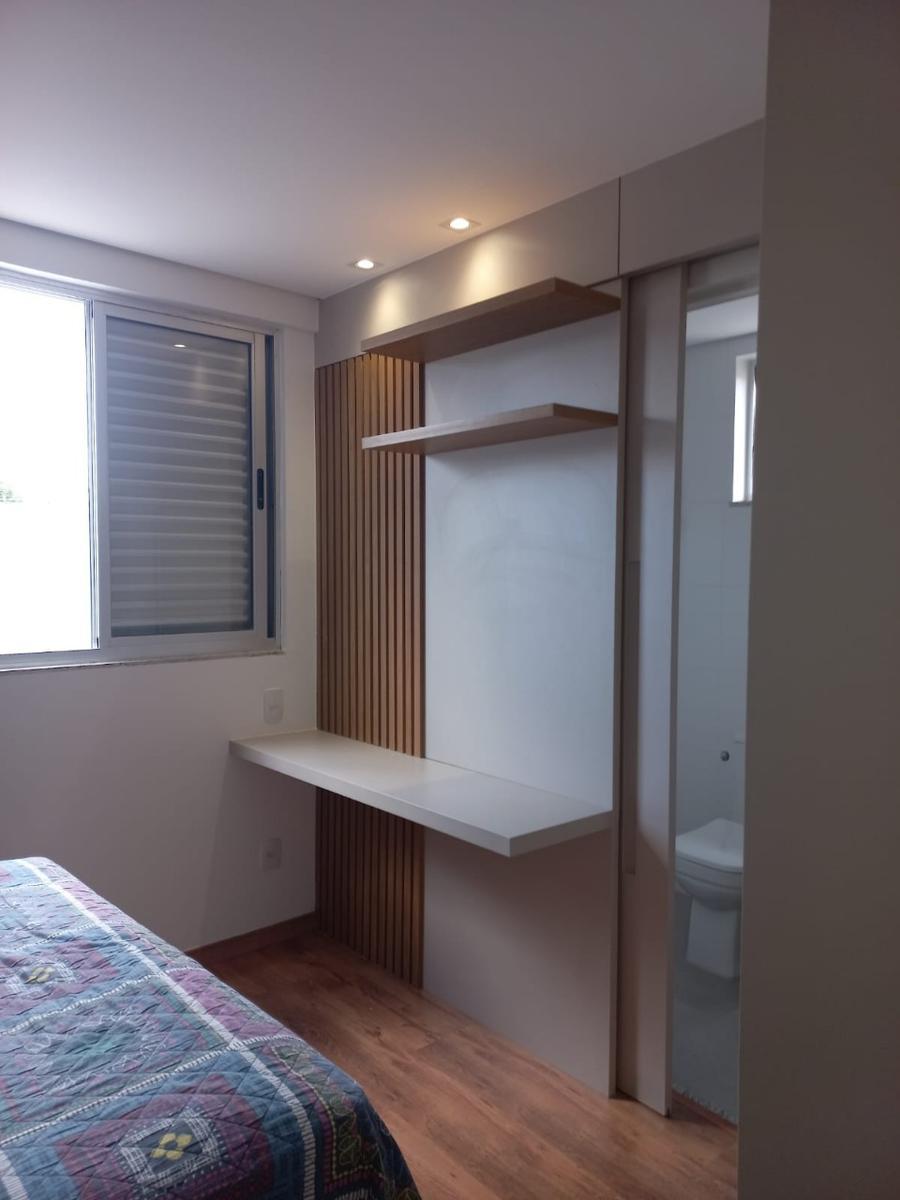 Apartamento, Sagrada Família, 3 Quartos, 2 Vagas, 1 Suíte