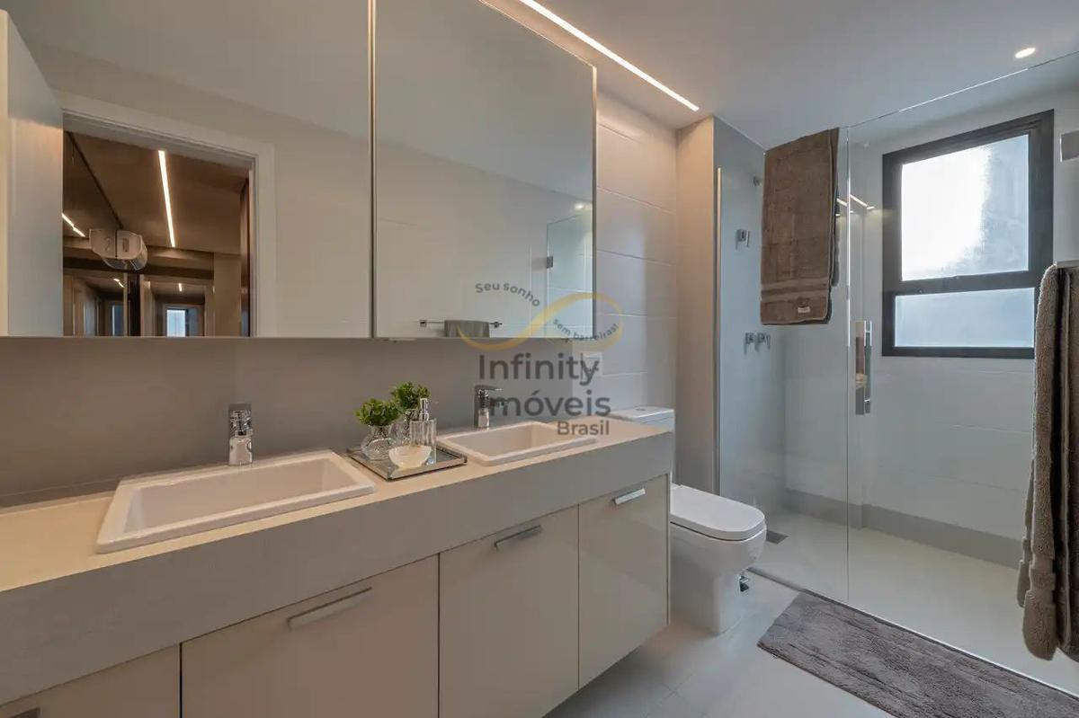 Apartamento, Gutierrez, 4 Quartos