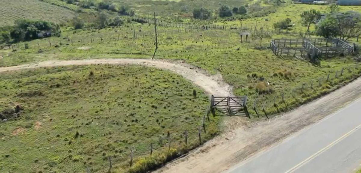 Fazenda, Zona Rural, 2 Quartos, 0 Vaga, 2 Suítes