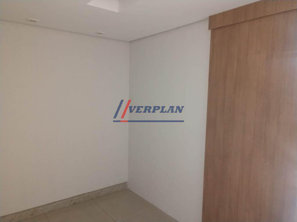 Sala, Funcionários, 1 Vaga