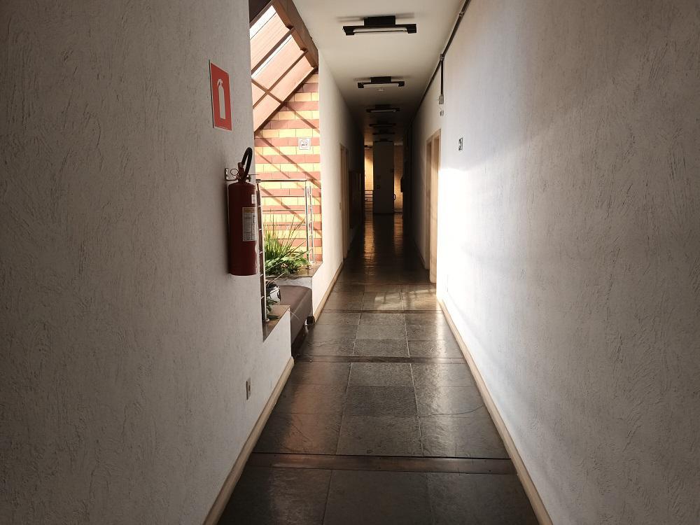 Sala, Sion, 0 Quarto, 0 Vaga