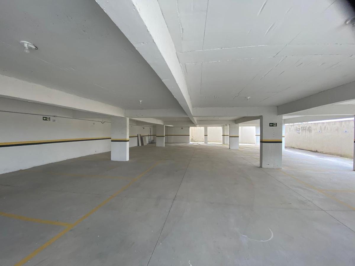 Sala, Vila Verde, 0 Quarto, 0 Vaga