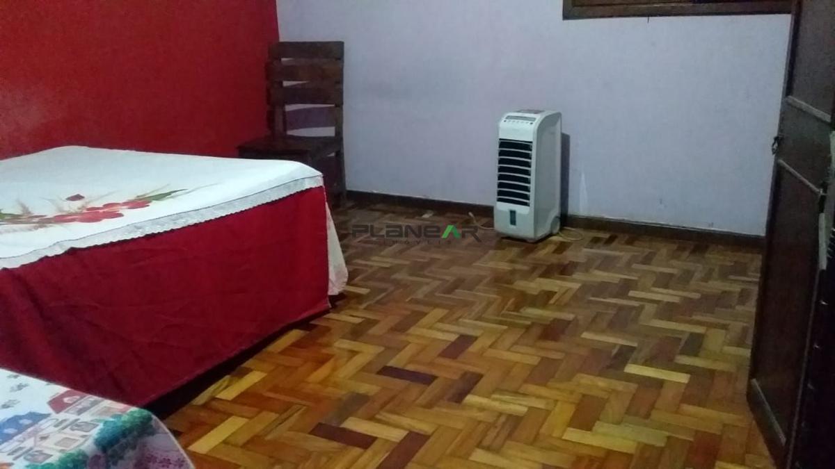 Casa, Jardim Bandeirantes, 3 Quartos, 4 Vagas, 1 Suíte