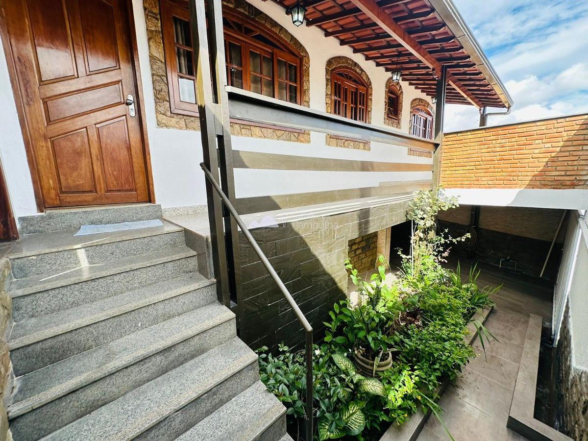 Casa, Santa Mônica, 3 Quartos, 2 Vagas