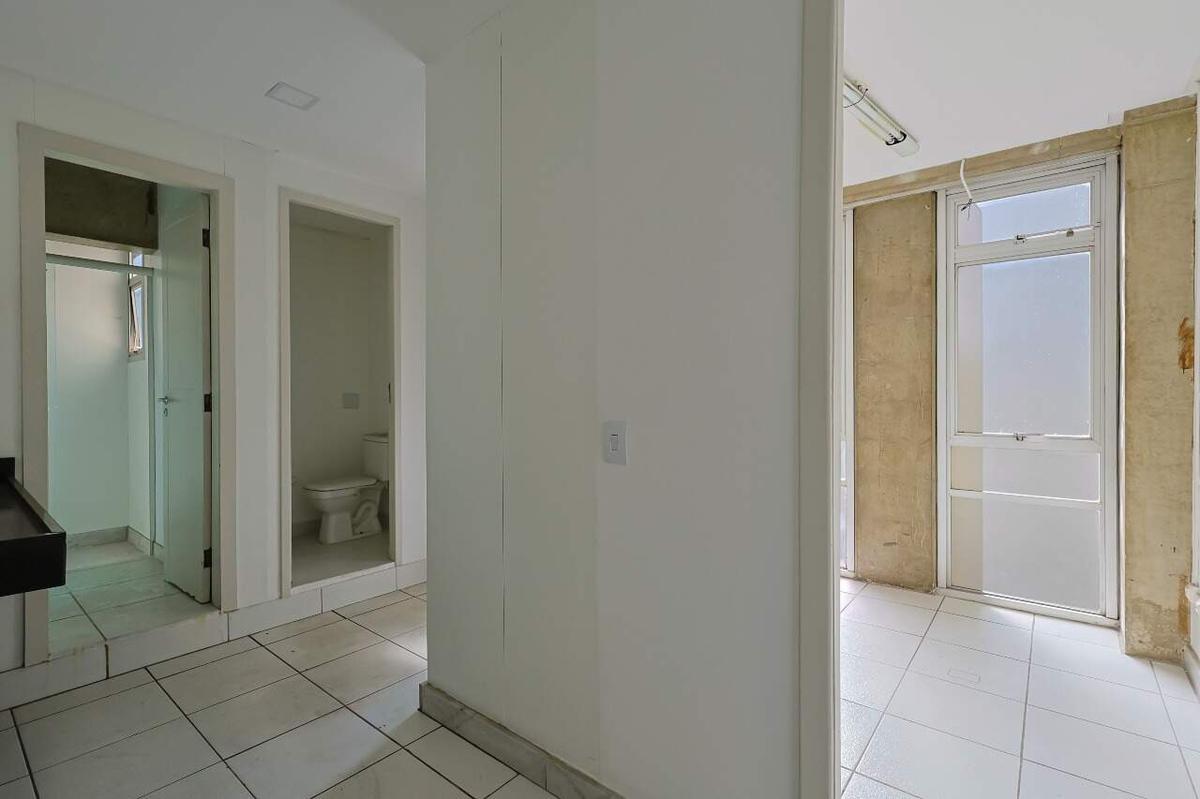 Andar, Savassi, 0 Quarto, 3 Vagas