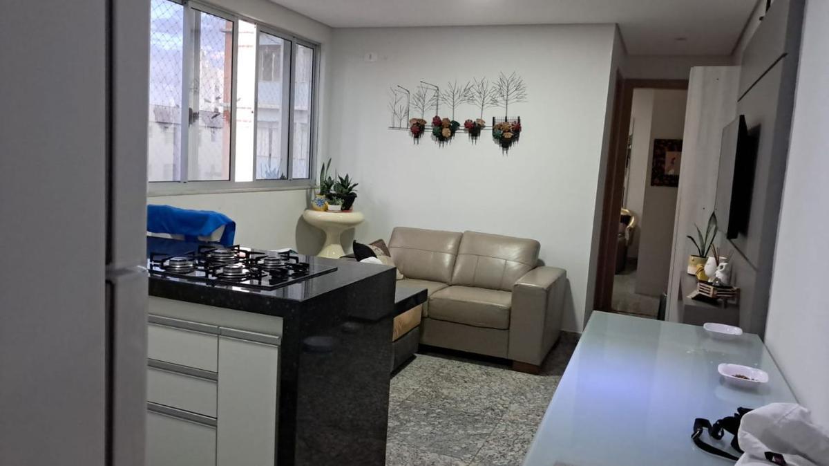 Apartamento, Floresta, 1 Quarto, 2 Vagas