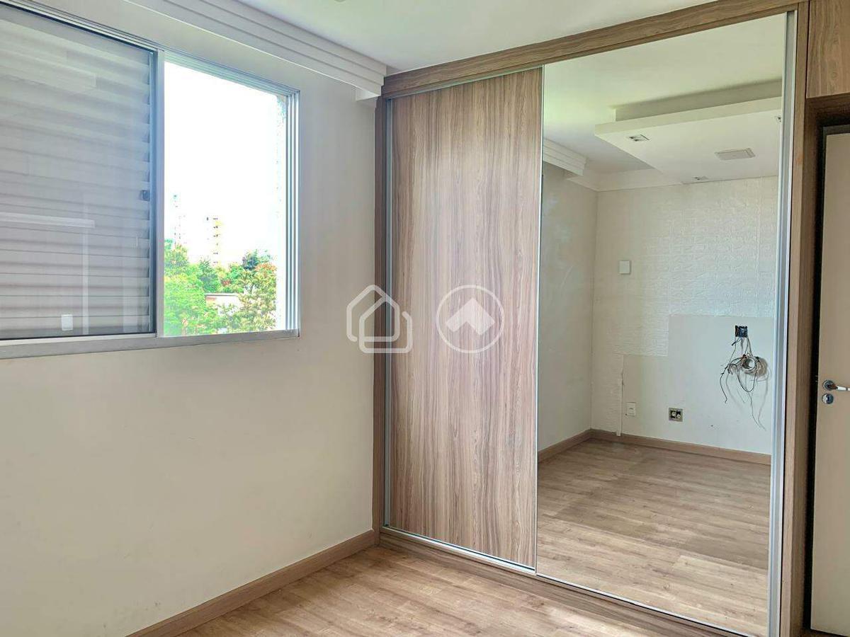 Apartamento, Estoril, 4 Quartos, 2 Vagas, 1 Suíte