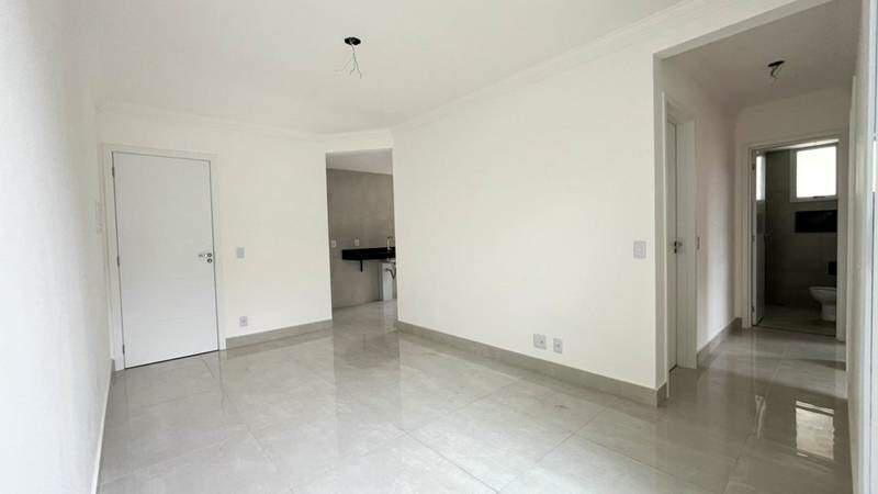 Apartamento, Casa Branca, 3 Quartos, 2 Vagas, 1 Suíte