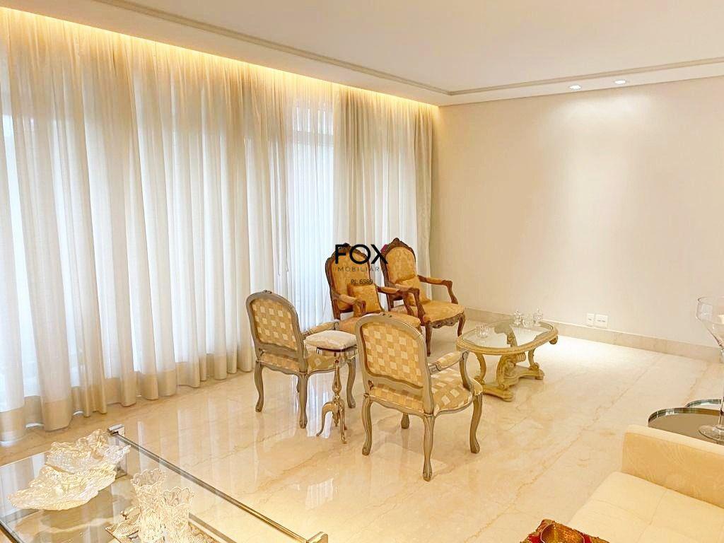 Casa, Cidade Jardim, 7 Quartos, 8 Vagas, 3 Suítes