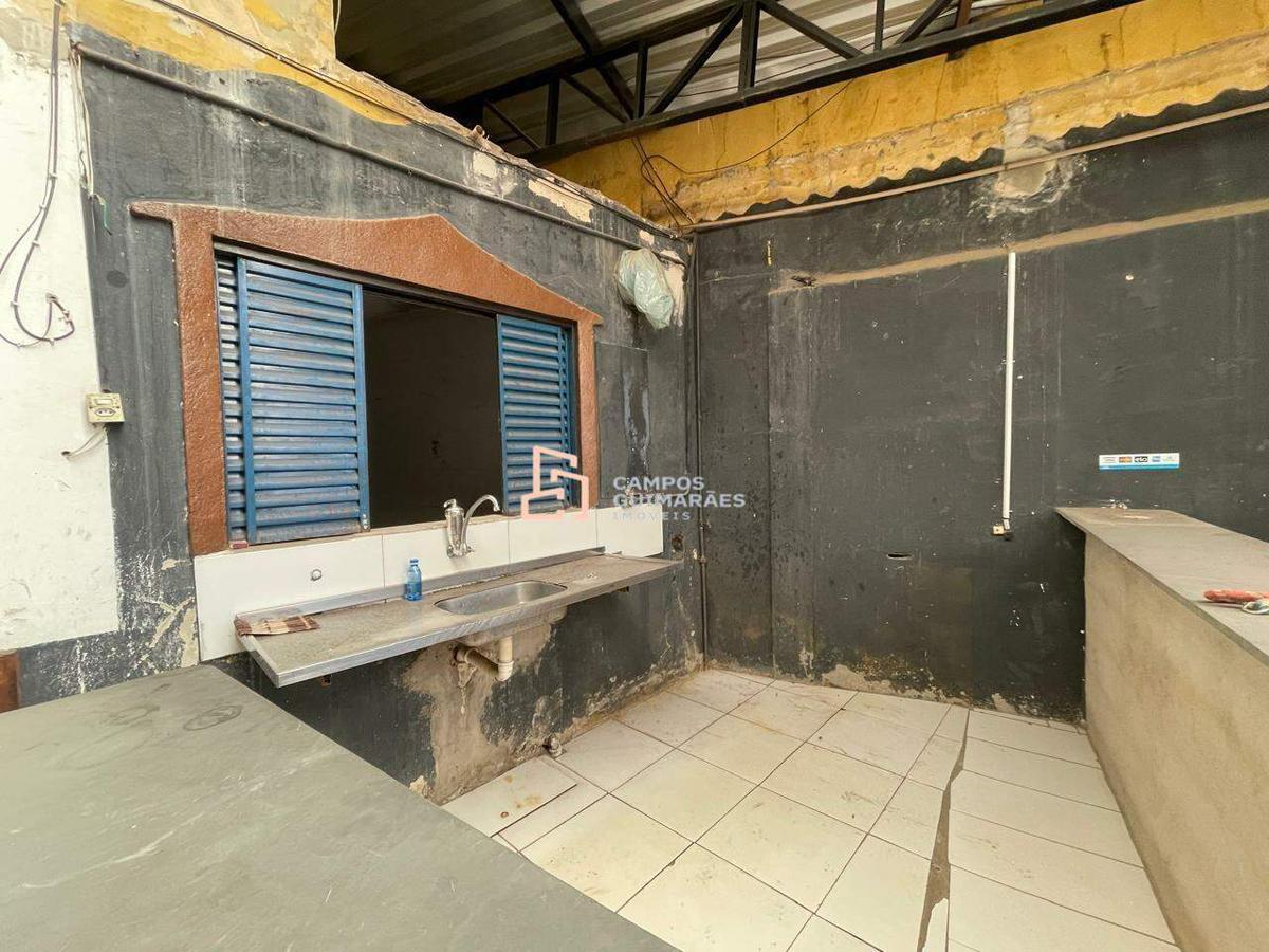 Casa, Santa Terezinha, 1 Quarto, 3 Vagas