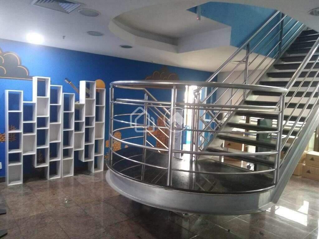 Sala, Santa Efigênia