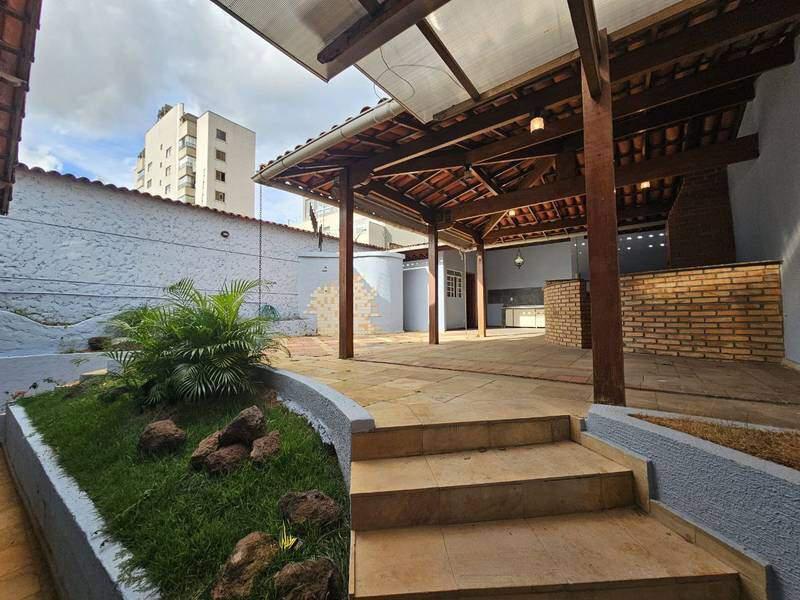 Casa, São Lucas, 3 Quartos, 4 Vagas, 2 Suítes