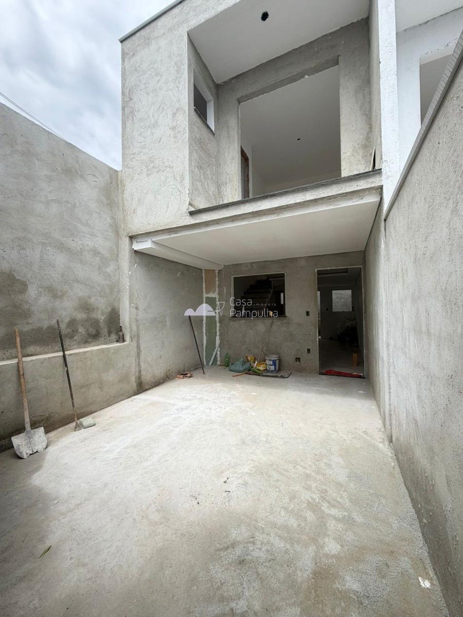 Casa, Piratininga (venda Nova), 2 Quartos, 1 Vaga, 2 Suítes