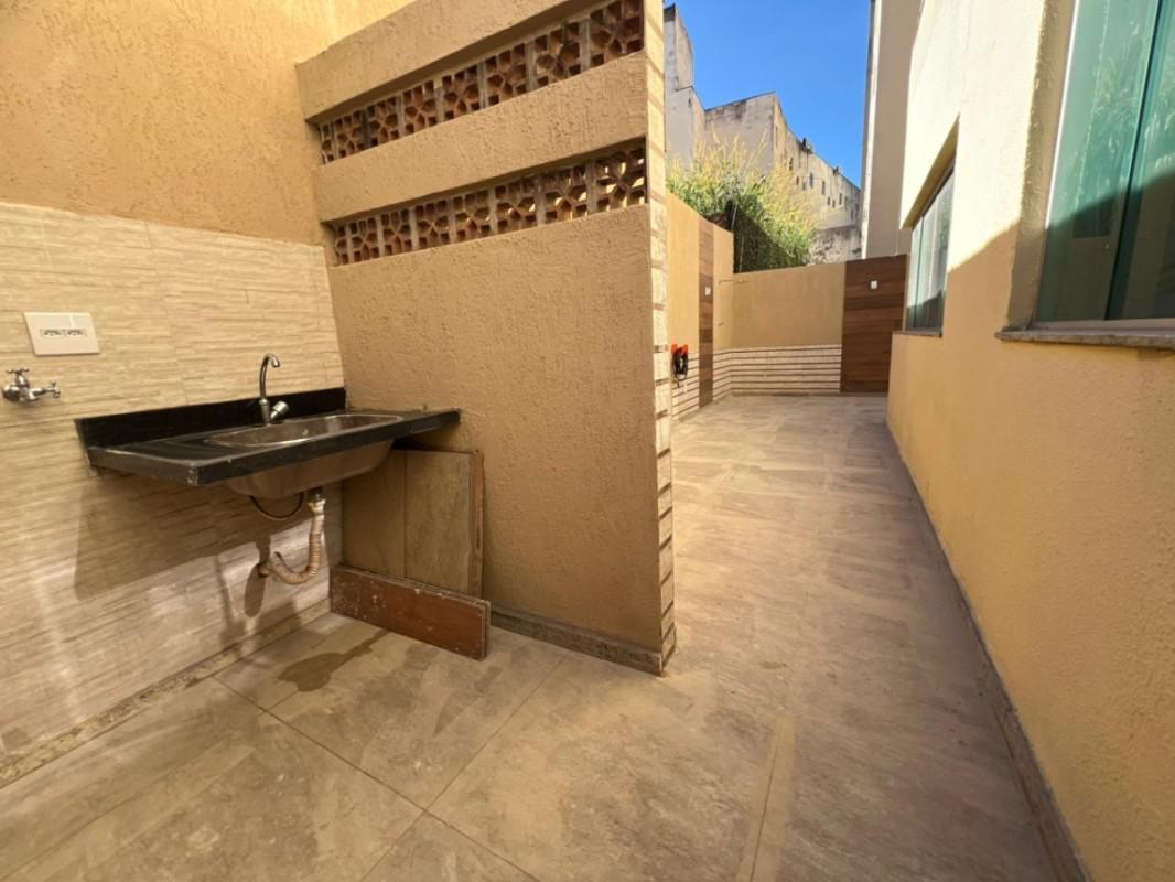 Apartamento, Santa Terezinha, 3 Quartos, 2 Vagas, 1 Suíte