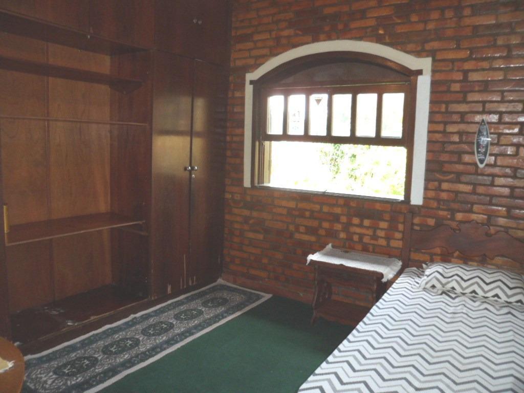 Casa, Centro, 4 Quartos, 10 Vagas, 1 Suíte