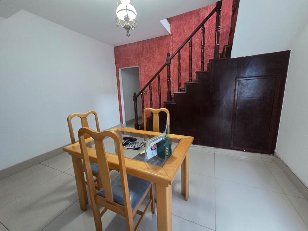 Casa, Coqueiros, 4 Quartos, 1 Vaga, 1 Suíte