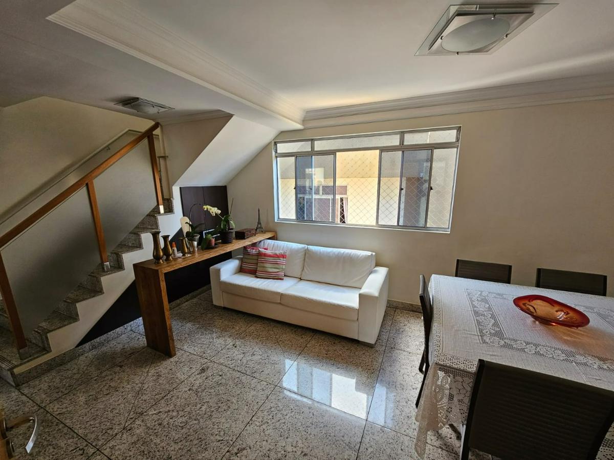 Cobertura, União, 4 Quartos, 2 Vagas, 1 Suíte