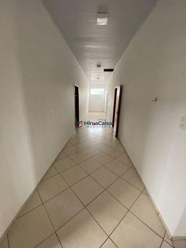 Prédio, Funcionários, 0 Quarto, 3 Vagas