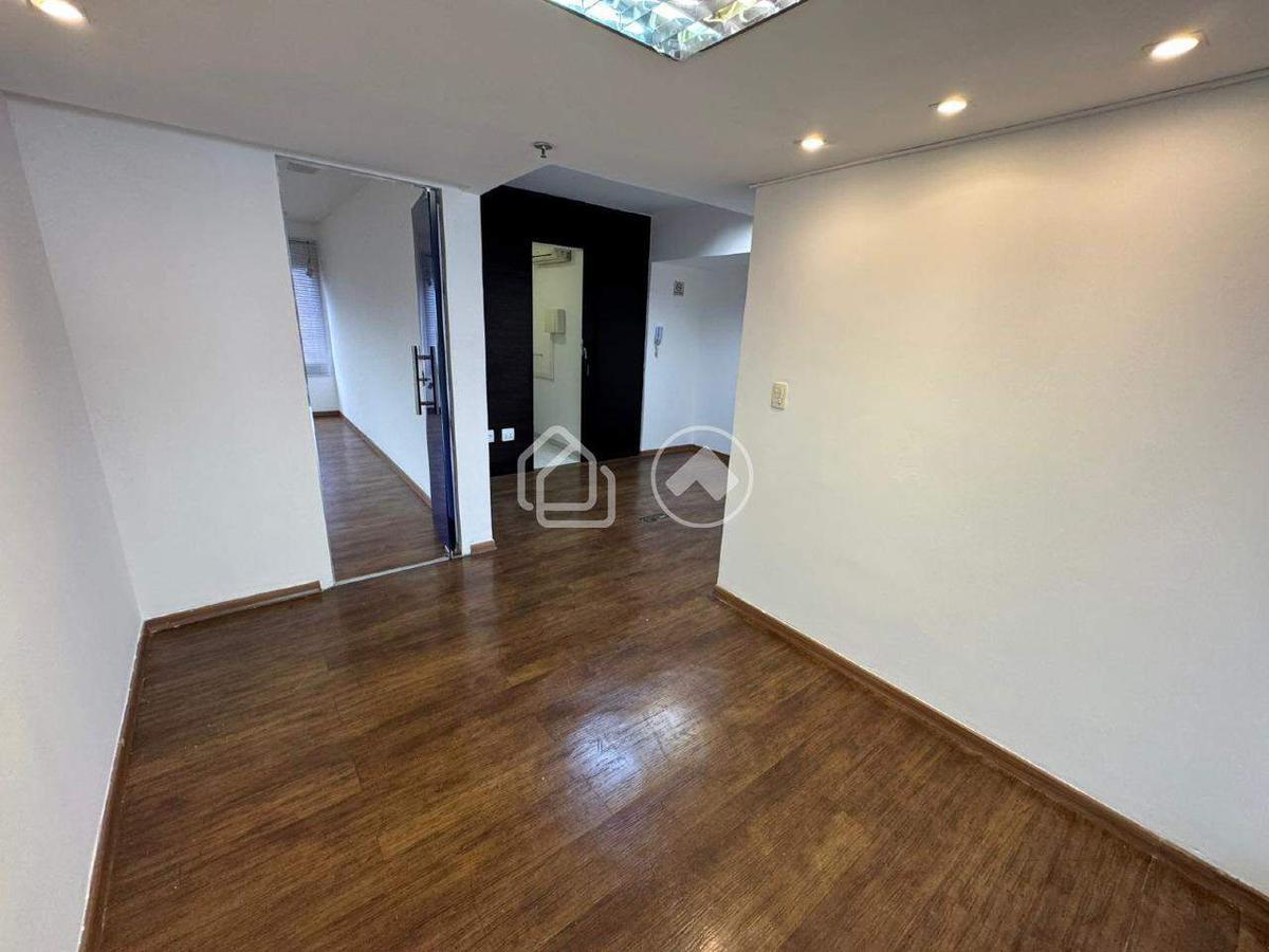 Sala, Estoril, 6 Vagas