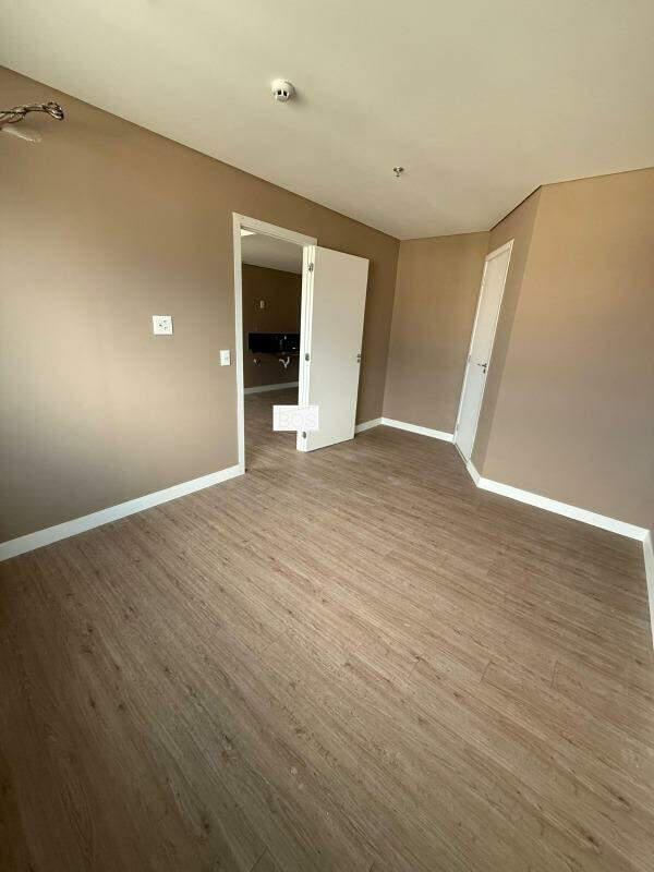 Apartamento, Estoril, 1 Quarto, 0 Vaga, 1 Suíte