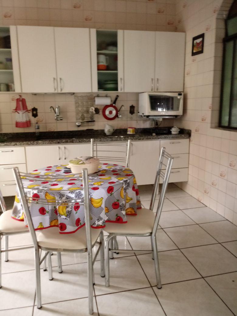 Casa, Floramar, 3 Quartos, 1 Vaga, 1 Suíte