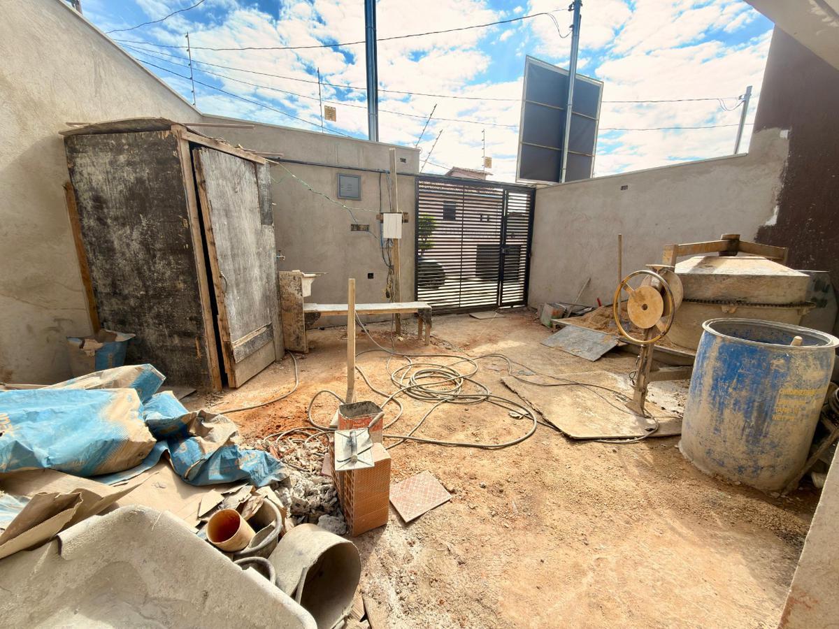 Casa, Santa Amélia, 3 Quartos, 2 Vagas, 1 Suíte