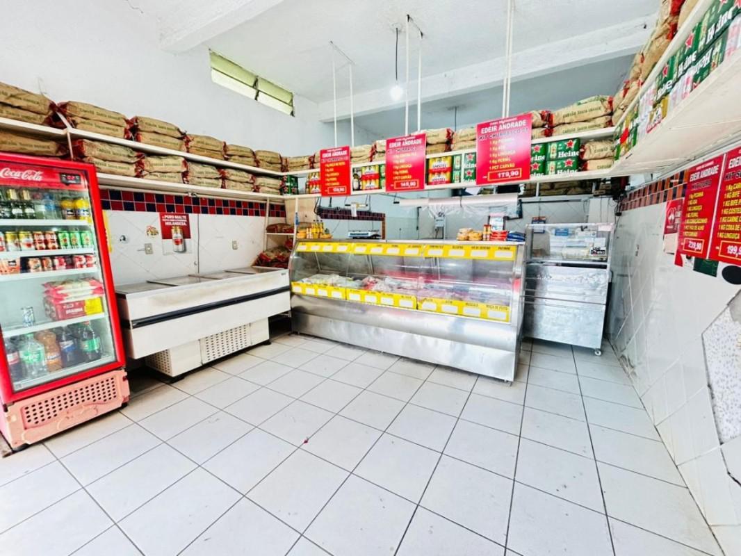 Casa Comercial, Jardim Leblon, 4 Quartos, 0 Vaga