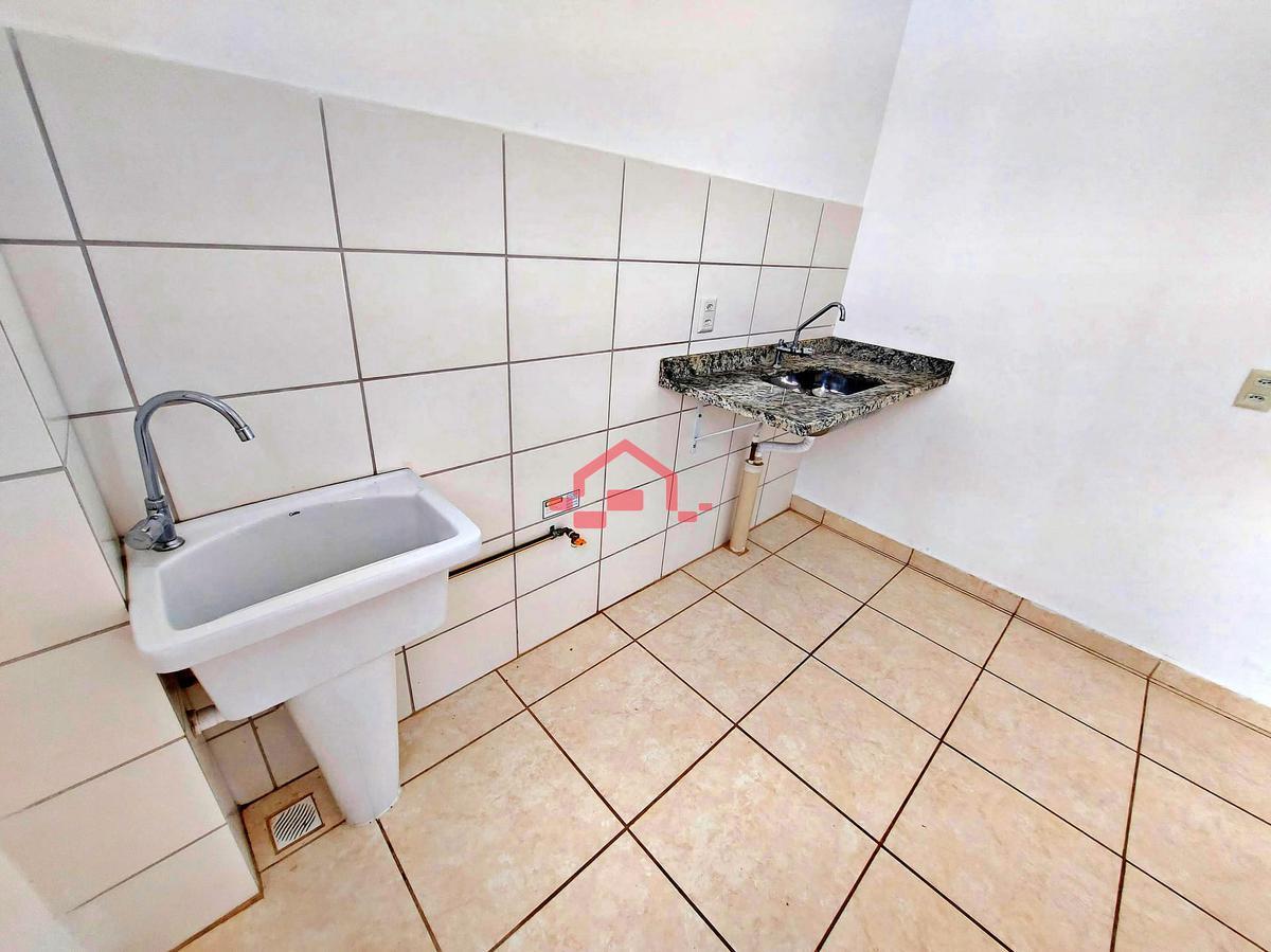 Apartamento, Chácaras Reunidas Santa Terezinha, 2 Quartos, 1 Vaga