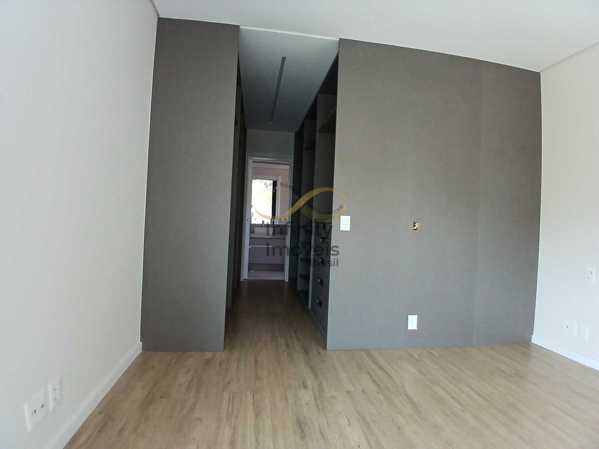 Apartamento, Serra, 4 Quartos