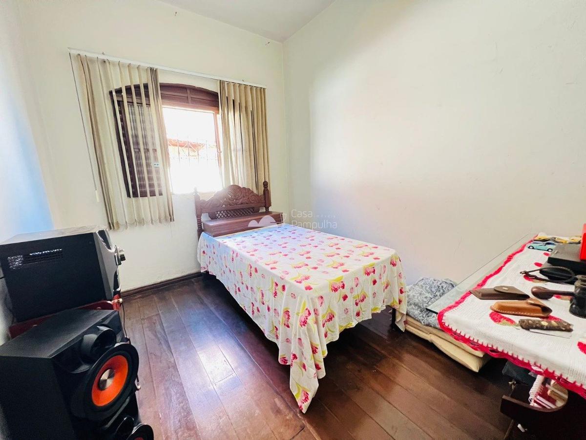 Casa, Santa Mônica, 4 Quartos, 2 Vagas, 1 Suíte