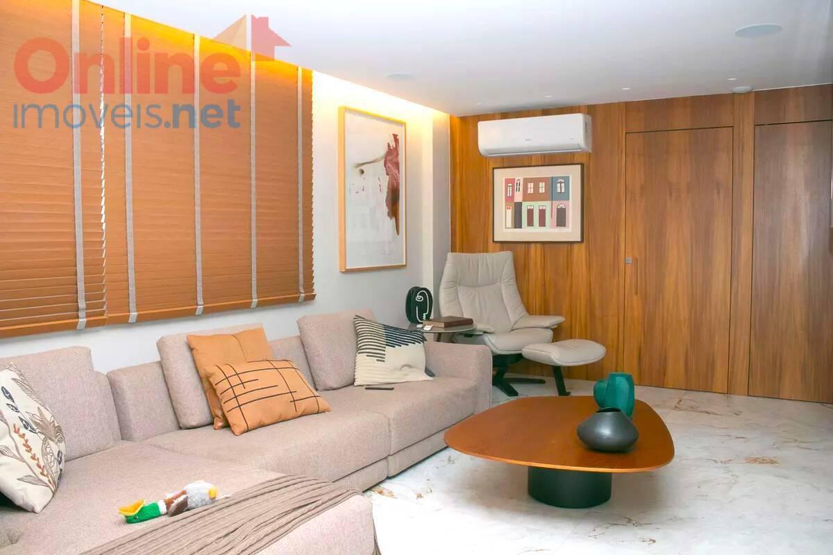 Cobertura, Savassi, 2 Quartos, 0 Vaga, 2 Suítes