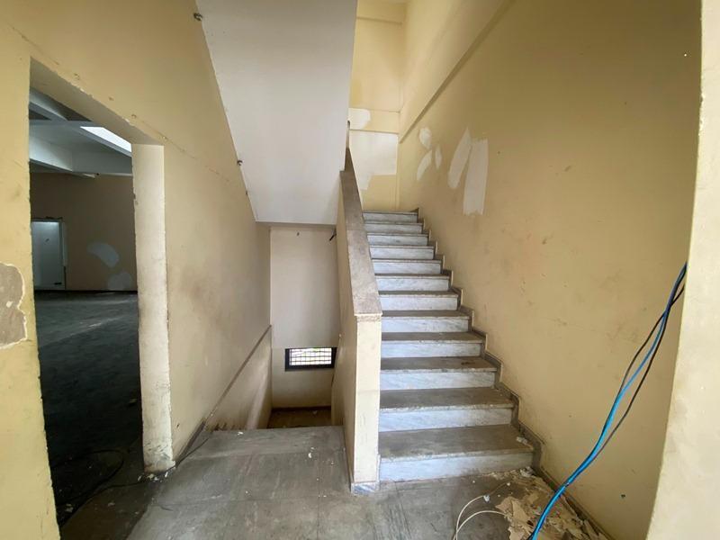 Prédio, Sagrada Família, 0 Quarto, 15 Vagas