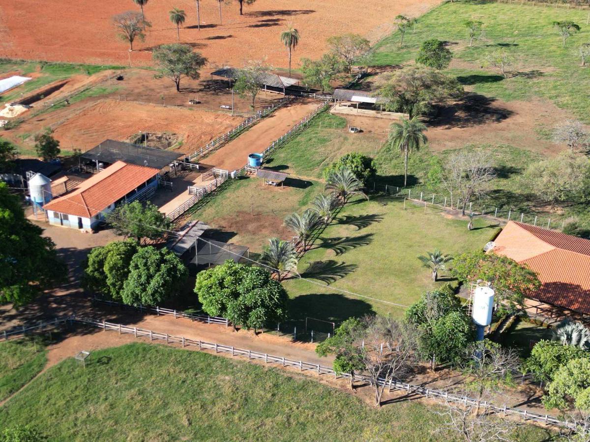 Fazenda, Zona Rural, 4 Quartos, 0 Vaga