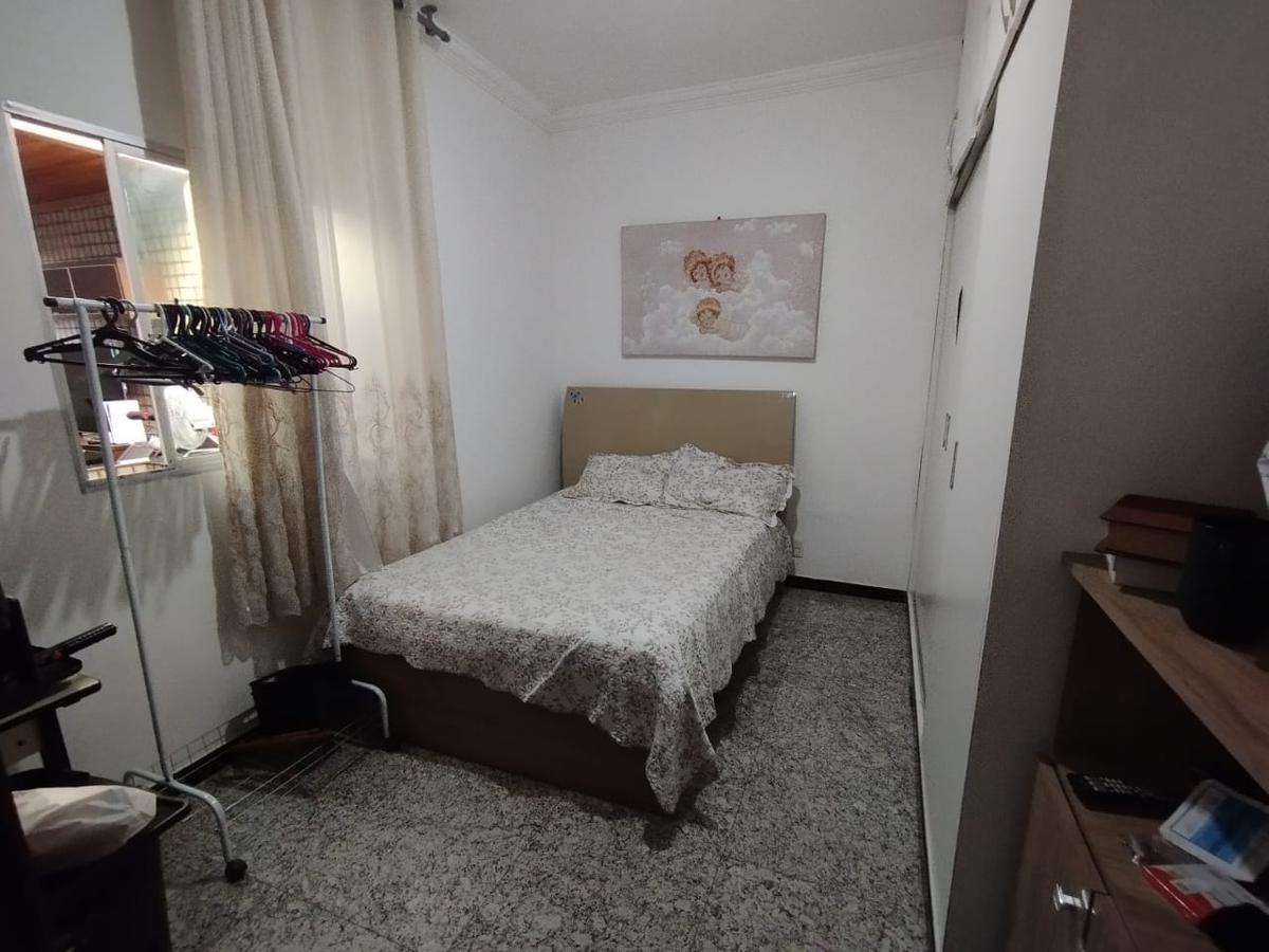 Casa, Sagrada Família, 4 Quartos, 5 Vagas, 1 Suíte