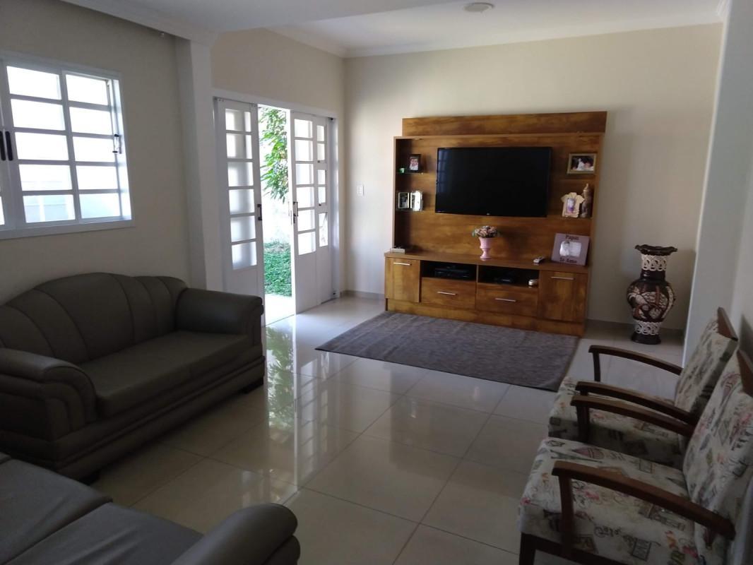 Casa, Glória, 3 Quartos, 2 Vagas, 3 Suítes