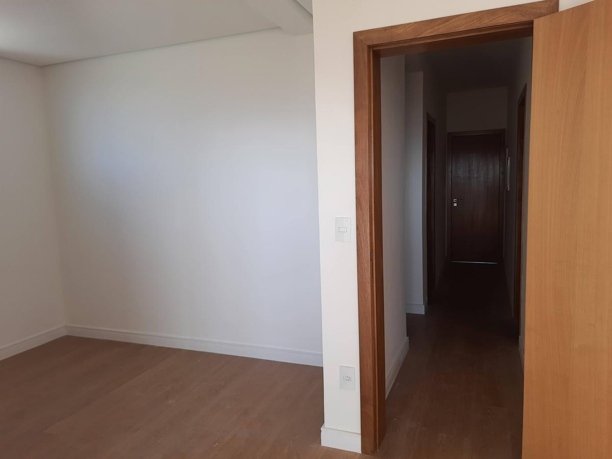 Cobertura, Santa Rosa, 4 Quartos, 4 Vagas, 2 Suítes