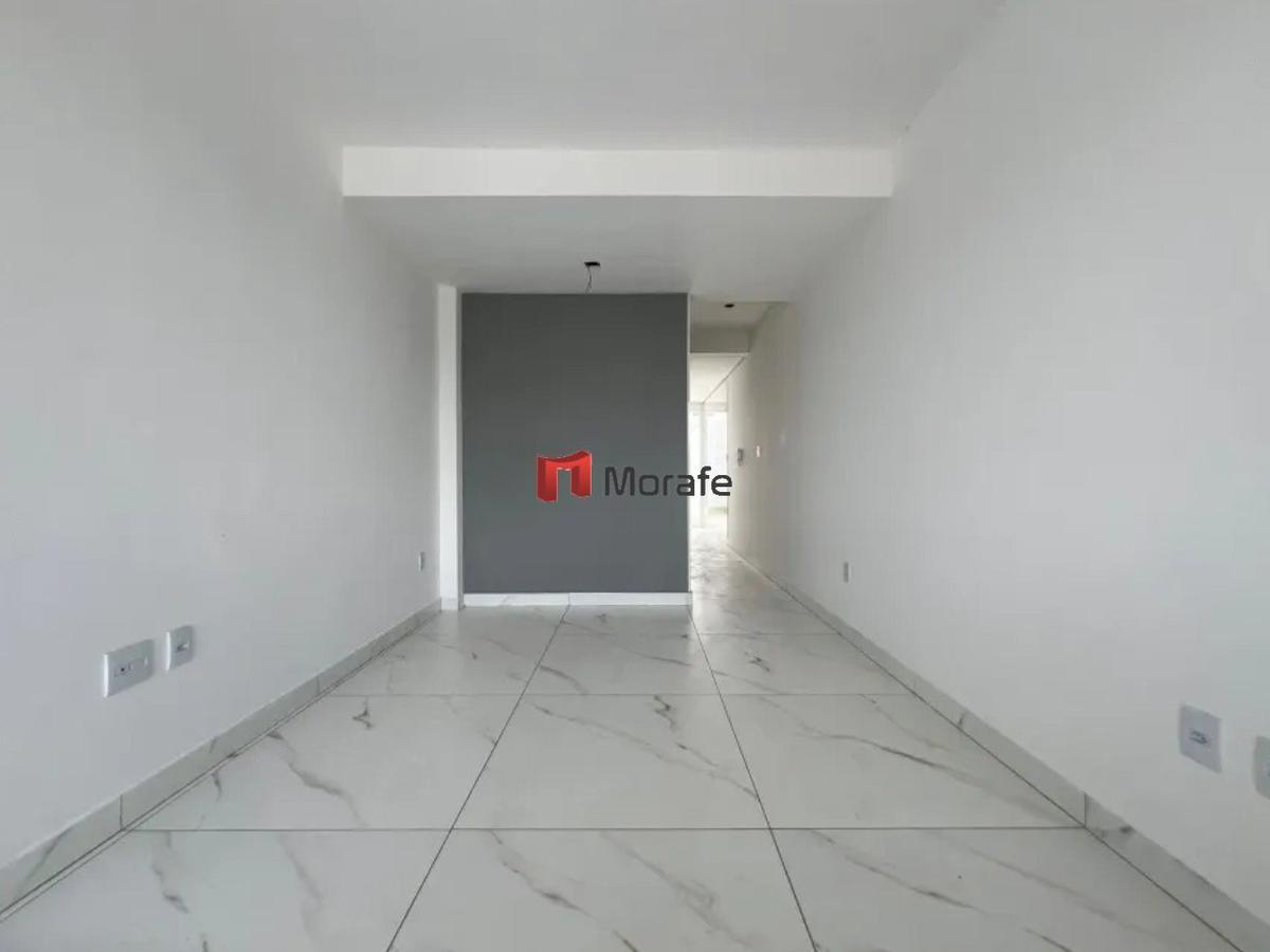 Casa, Santa Branca, 2 Quartos, 2 Vagas, 2 Suítes