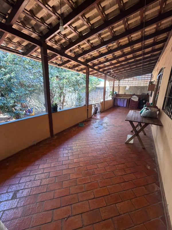 Casa, Pedra Azul, 3 Quartos, 4 Vagas, 1 Suíte