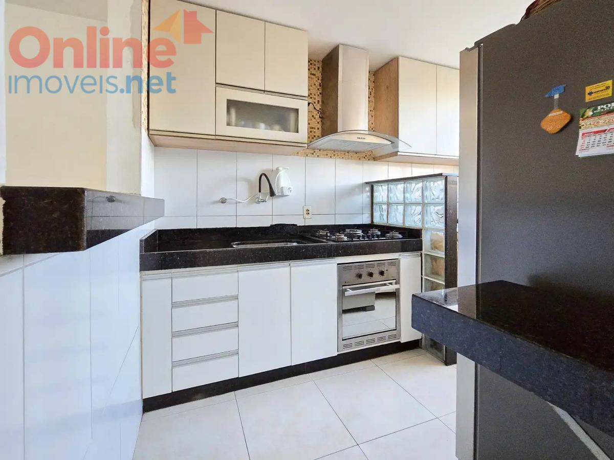 Apartamento, Castelo, 3 Quartos, 0 Vaga, 1 Suíte