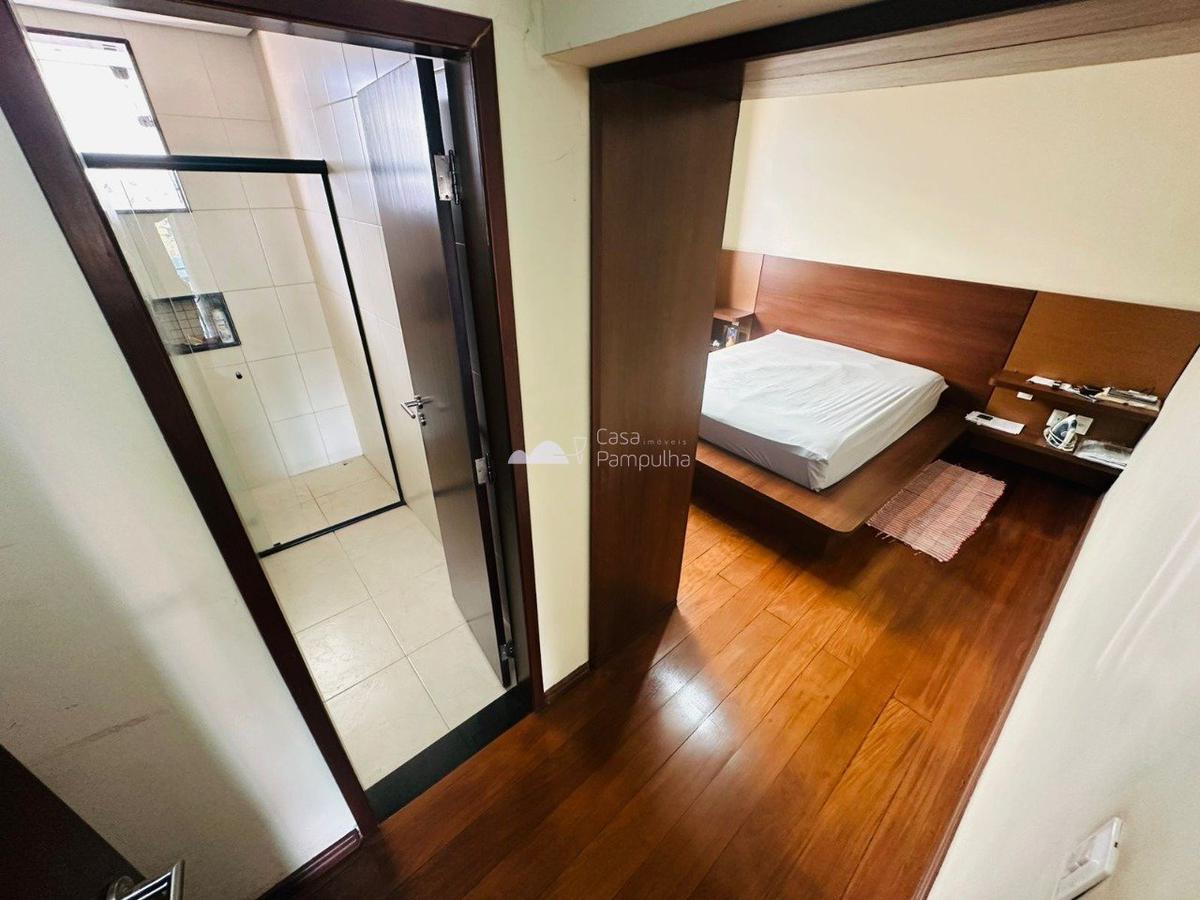 Casa, Santa Mônica, 2 Quartos, 4 Vagas, 1 Suíte