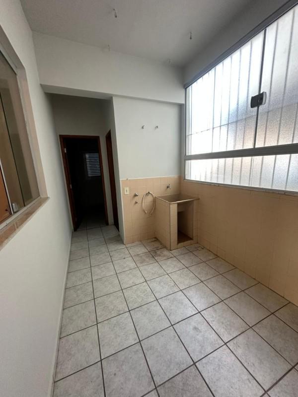 Apartamento, Jardim Andere, 3 Quartos, 2 Vagas, 1 Suíte