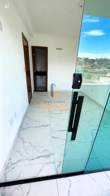 Cobertura, Coqueiros, 3 Quartos, 2 Vagas, 2 Suítes