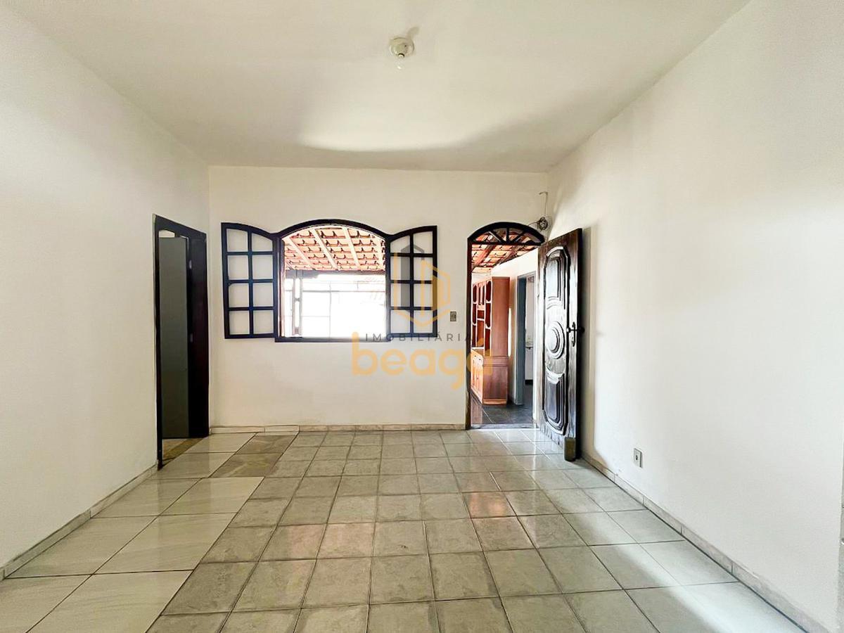 Casa, São Salvador, 2 Quartos, 1 Vaga, 1 Suíte