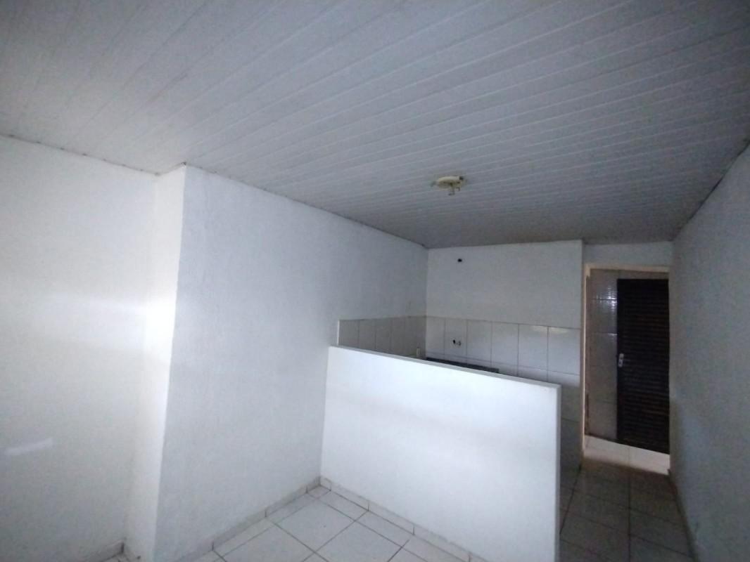 Quitinete, Santa Terezinha, 1 Quarto, 0 Vaga