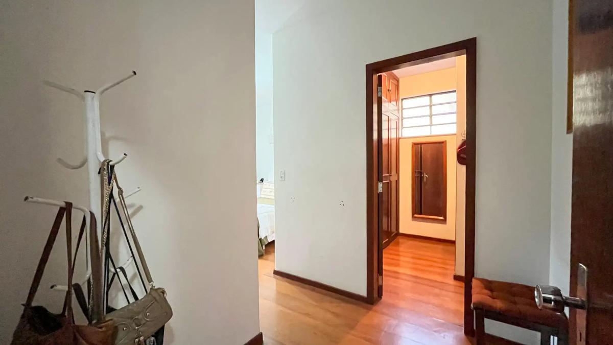 Casa, Comiteco, 4 Quartos, 3 Vagas, 2 Suítes