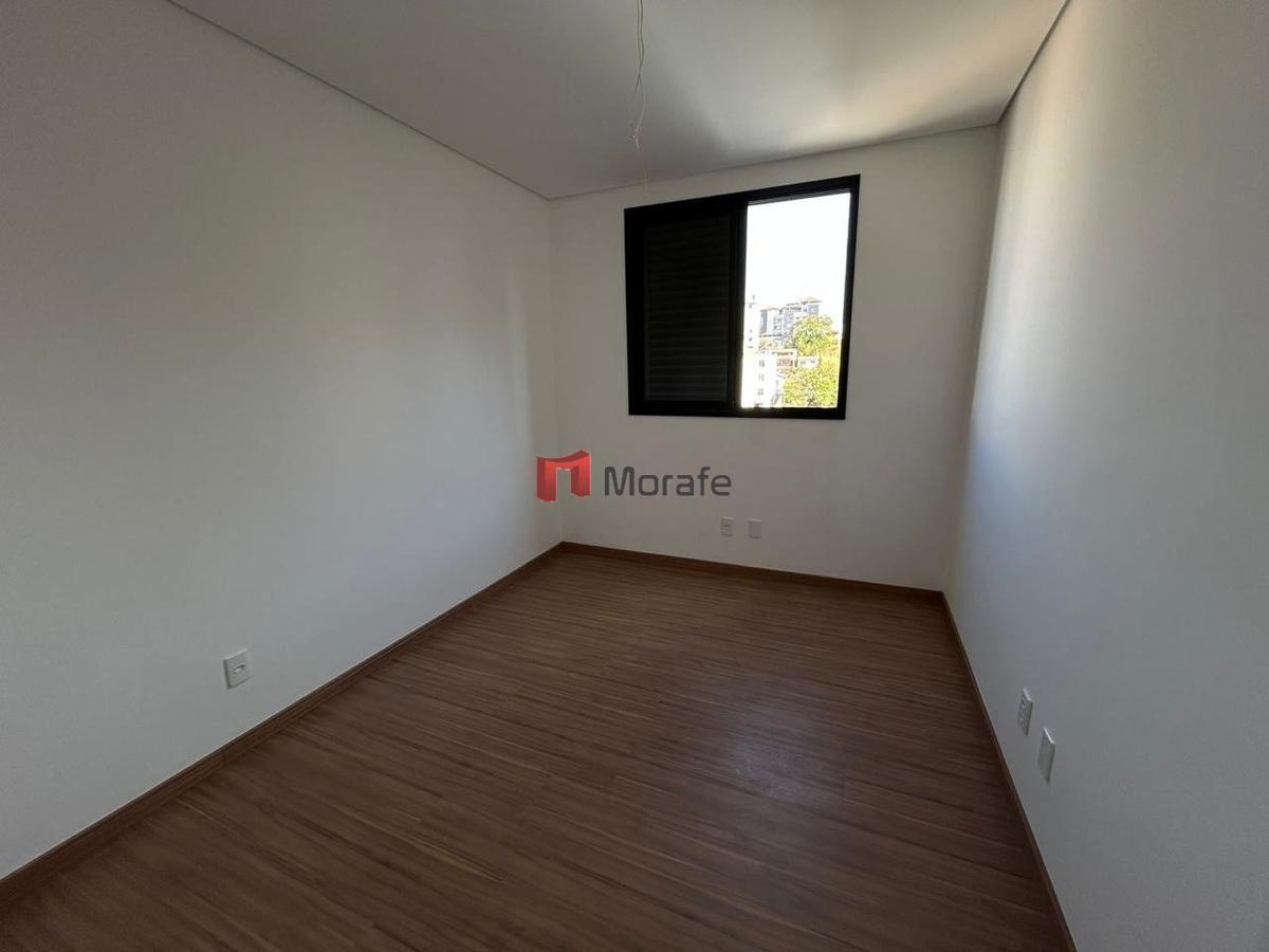 Apartamento, Sagrada Família, 4 Quartos, 2 Vagas, 1 Suíte