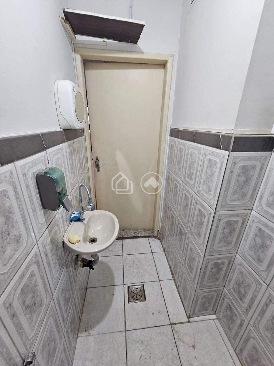 Sala, Centro